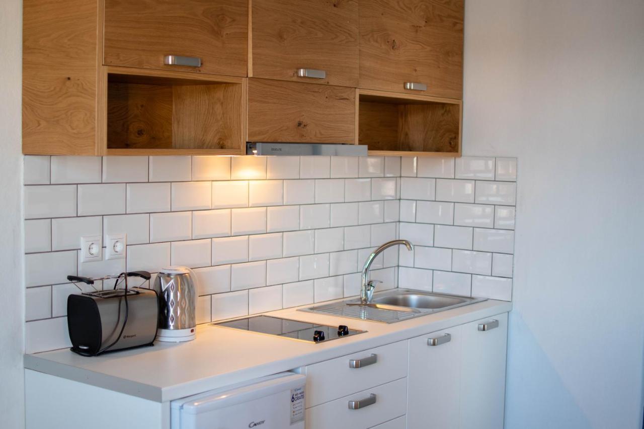 Apartment Fantasia *